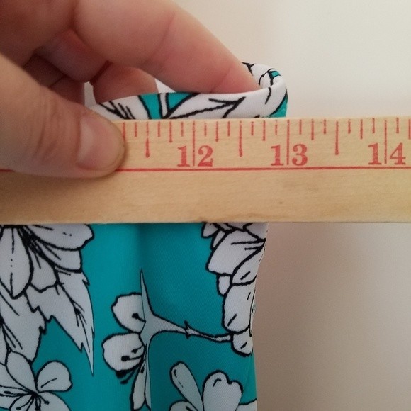 Tankini Womens bathing swimsuit top size small swimming pool sun bathe t… - Picture 3 of 5